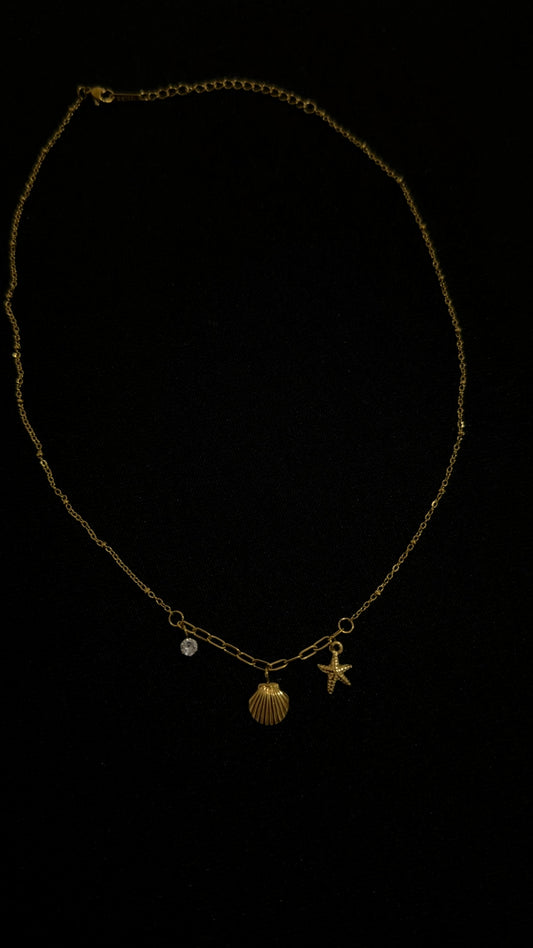 seashell & starfish gold necklace